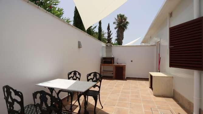 Apartamentos La Mar Sala Piscina Compartida Conil De La Frontera Exterior photo