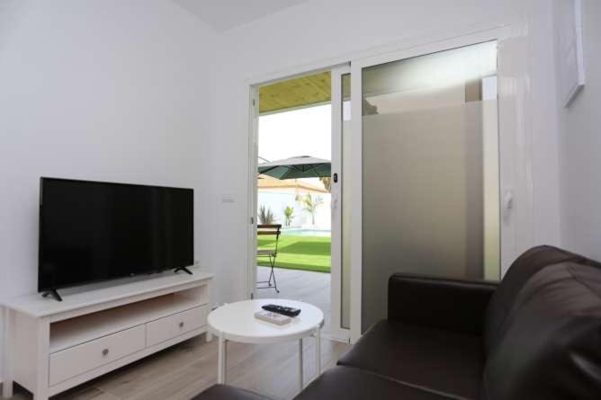 Apartamentos La Mar Sala Piscina Compartida Conil De La Frontera Exterior photo
